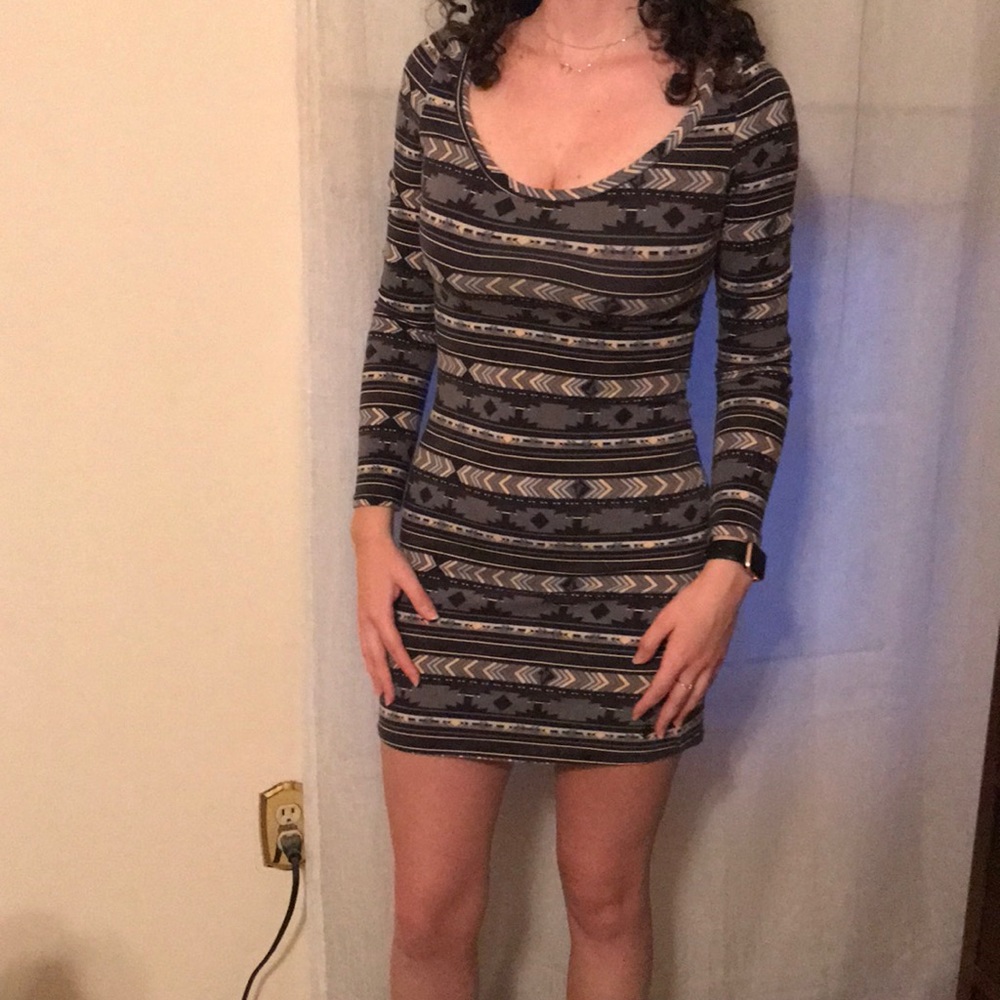 Print body con dress